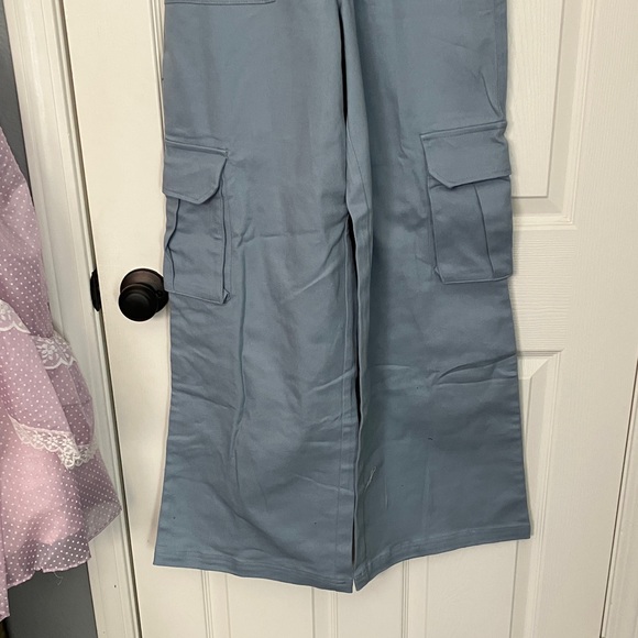 NWT Disney x Her Universe Winnie the Pooh Blue Yellow Overalls Jumpsuit S - Picture 3 of 8